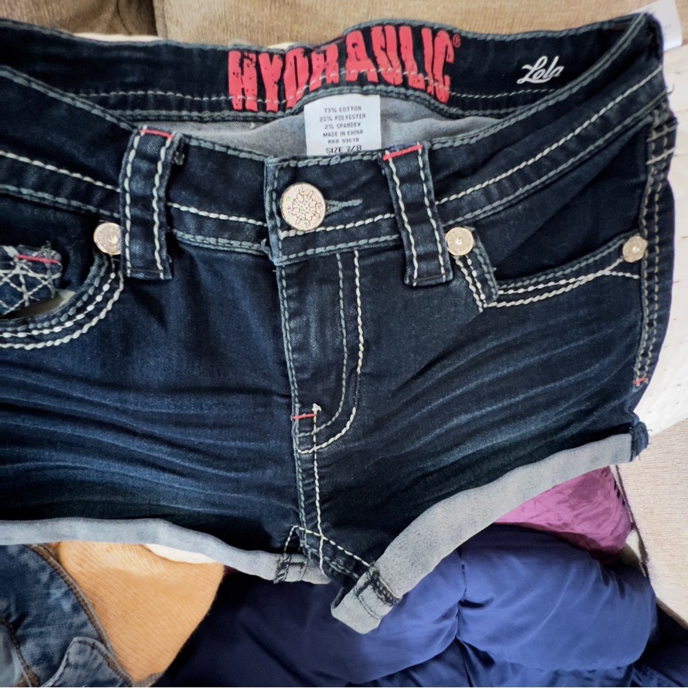 Hydraulic Women's Jr's Blue Medium Wash Low Rise Jean Shorts SIZE 7/8
